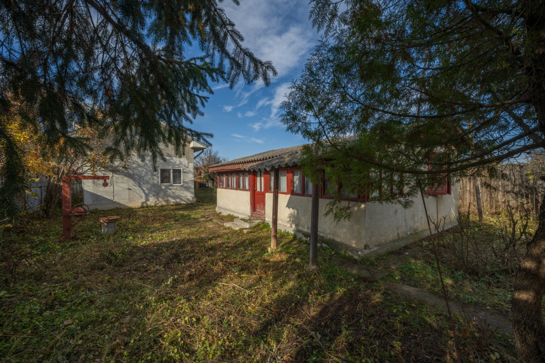 SNAGOV – CENTRAL, CASA 144 MP, LOT 1000 MP!