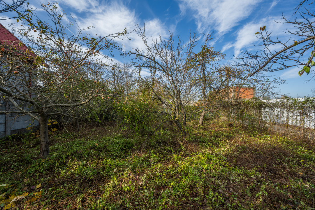 SNAGOV – CENTRAL, CASA 144 MP, LOT 1000 MP!