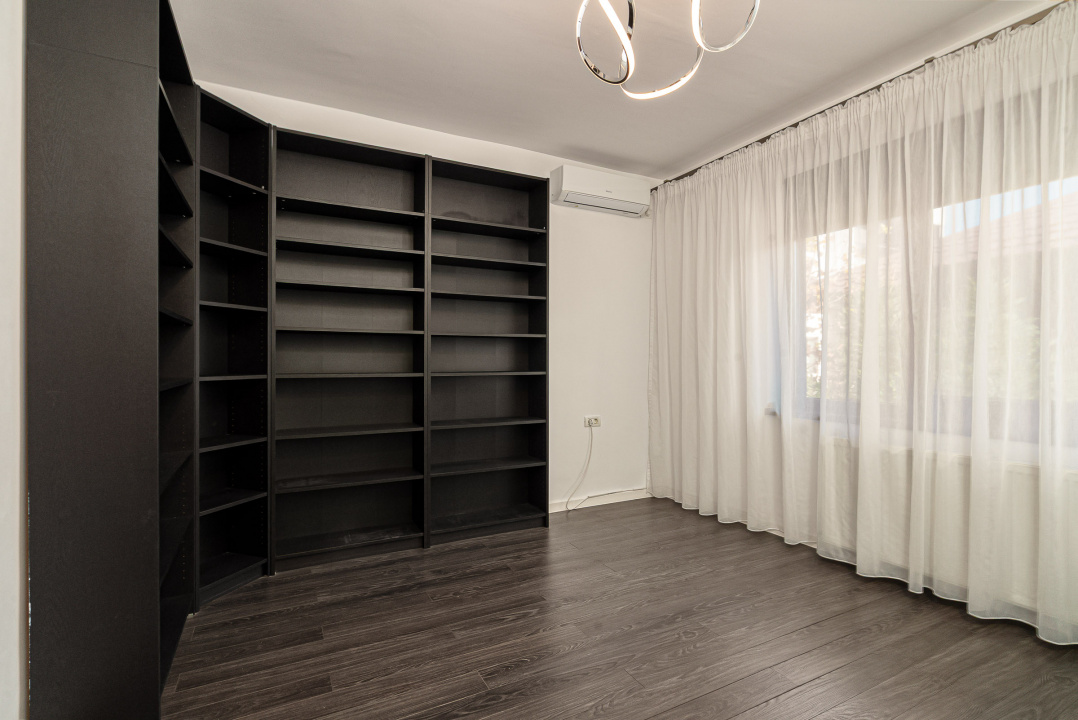 Casă ideală pentru familie–4 camere, curte amenajată, complex privat-securizat