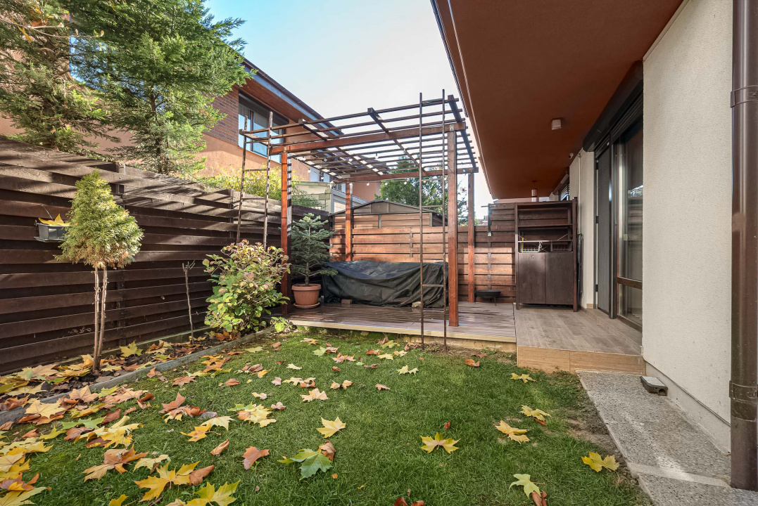 Casă ideală pentru familie–4 camere, curte amenajată, complex privat-securizat