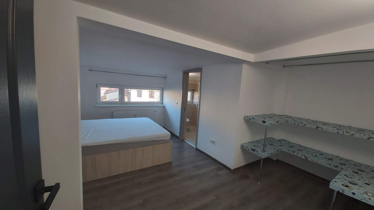 Închiriez camere cu baie proprie – zonă centrală, Moșilor