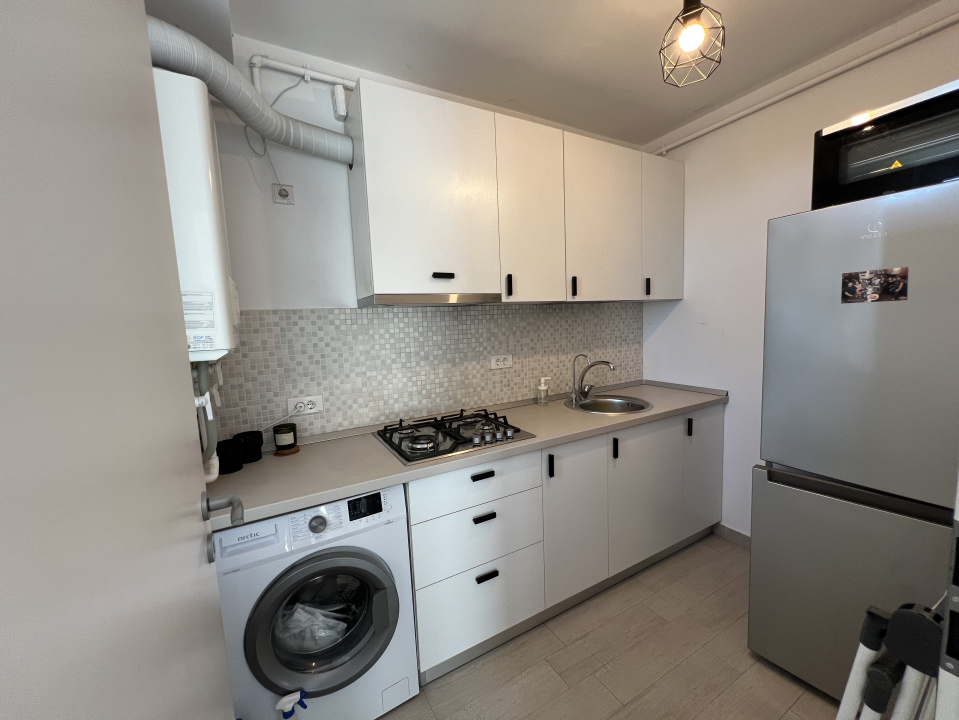 Inchiriere garsoniera Nicolae Teclu- Titan Sun Park 7. 