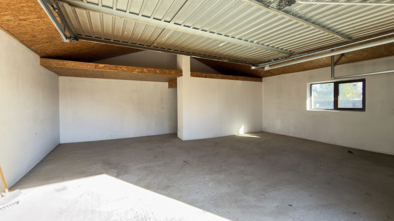 Vila vanzare Sabareni , teren 1876 mp