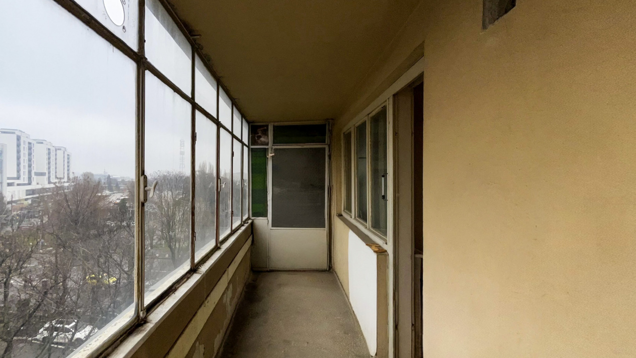 Apartament 3 Camere Decomandat Metrou Piata Sudului