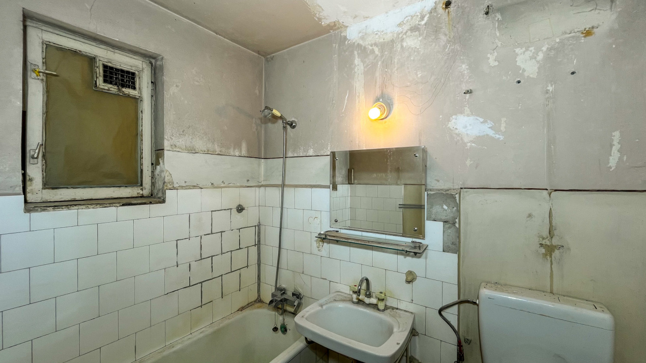 Apartament 3 Camere Decomandat Metrou Piata Sudului