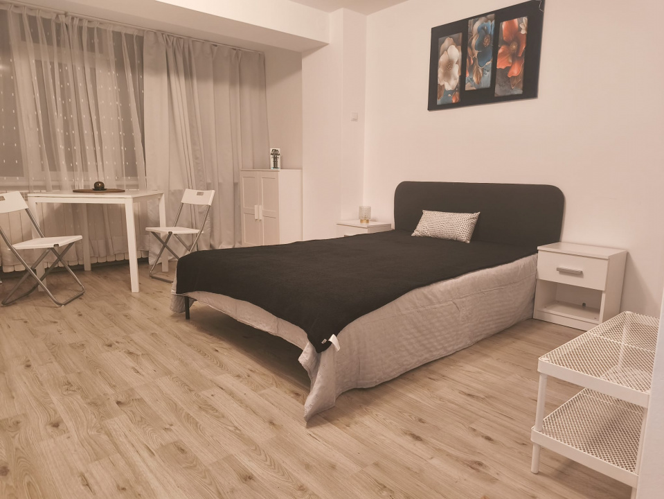 Garsonieră ultracentrală Ion Brezoianu, Cismigiu, Lipscani, Universitate 400 eur