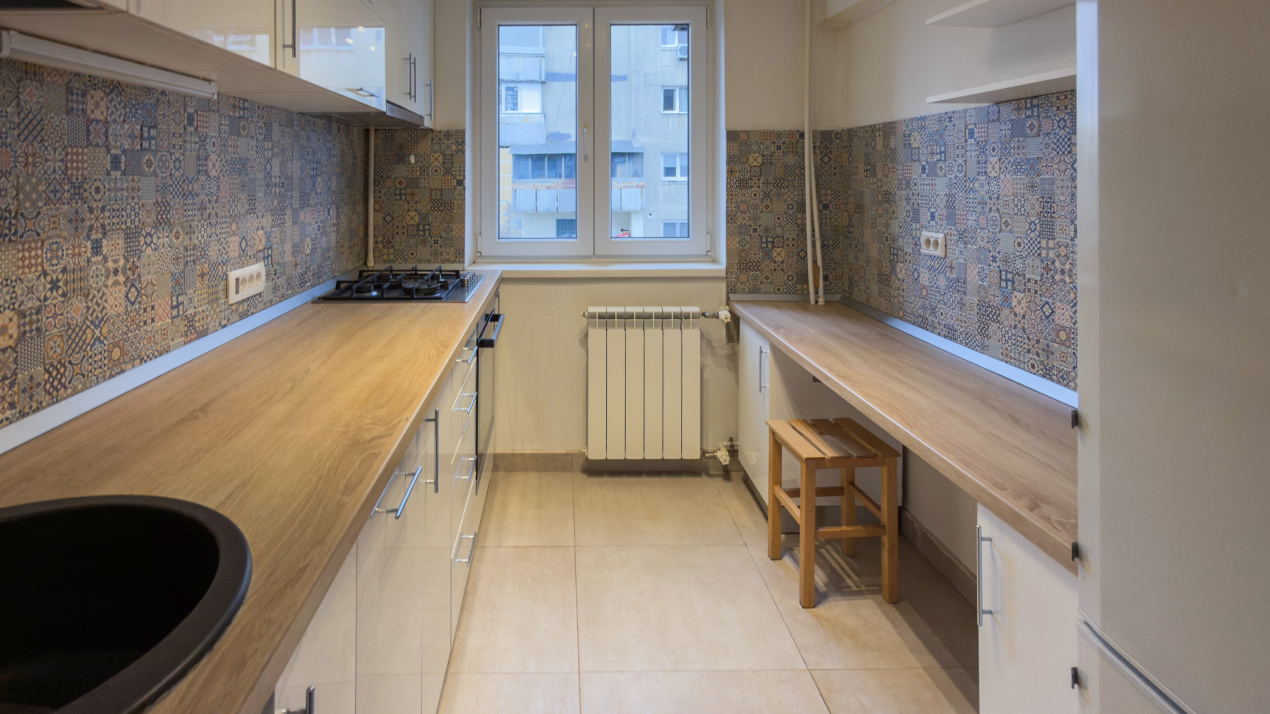 Apartament 3 camere renovat, 3 balcoane, Drumul Taberei 