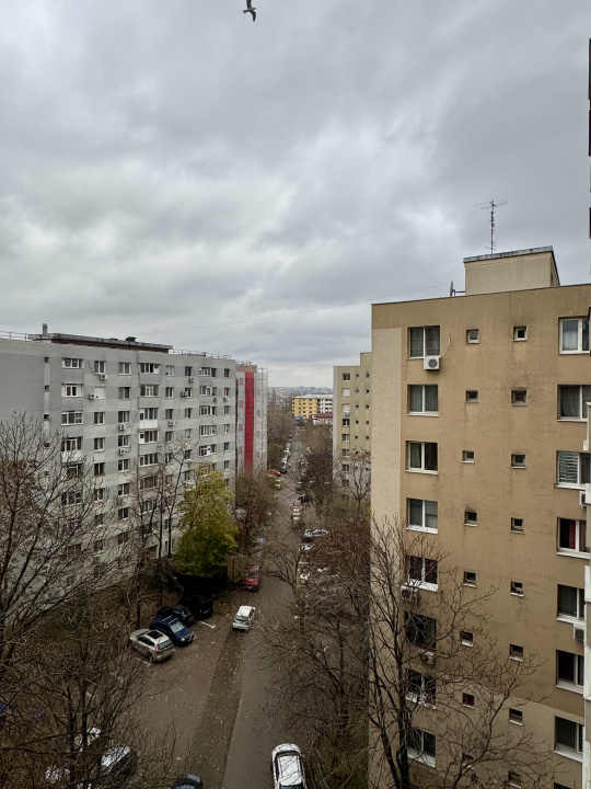 Garsonieră luminoasă | Geam la baie | Metrou  Nicolae Grigorescu