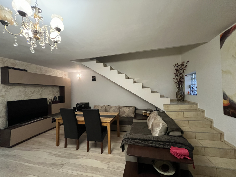 Vila de inchiriat Clinceni, 4 camere, 600 mp curte 