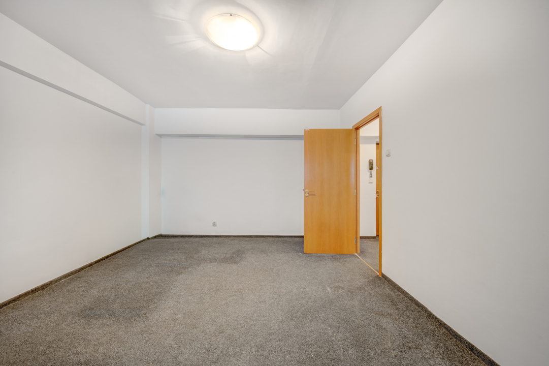 CALEA DOROBANTI - I.L. CARAGIALE, 2 CAMERE 60 MP, DECOMANDAT!