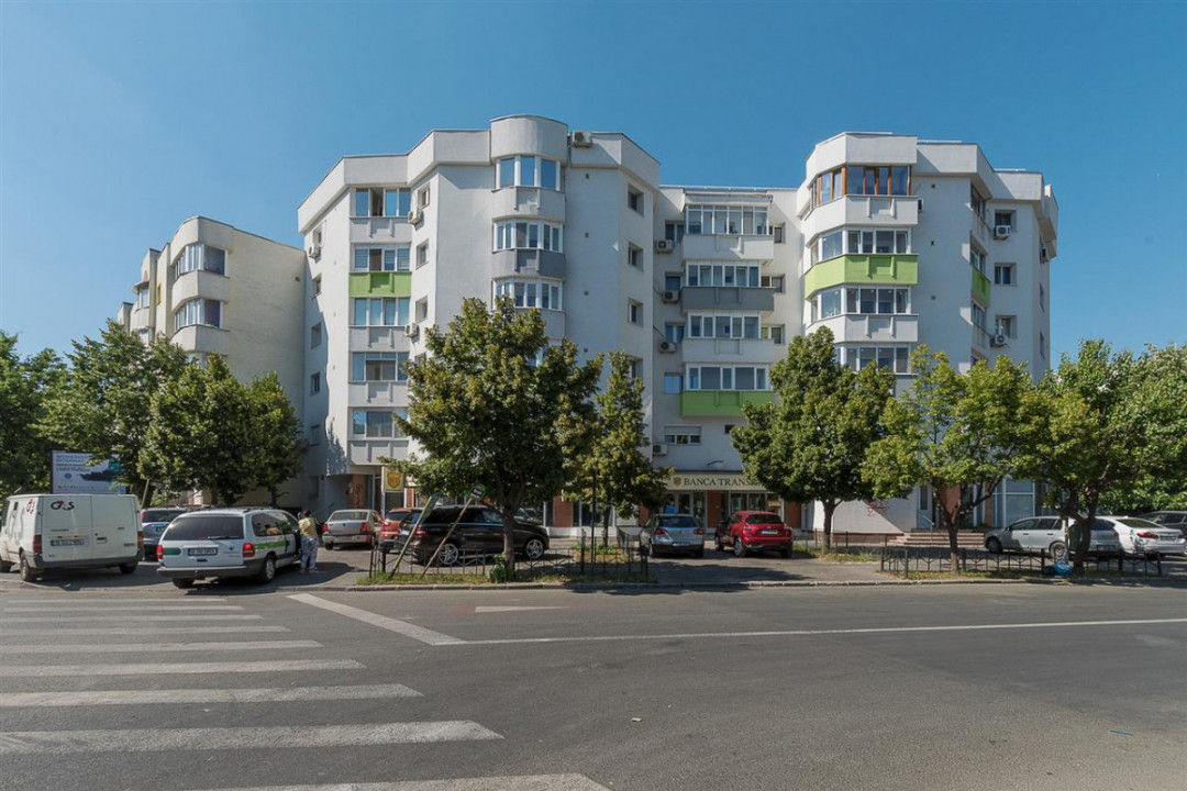 Aviatiei, Crystal Palace, Etaj 1/4, Mall Promenada, Metrou Aurel Vlaicu