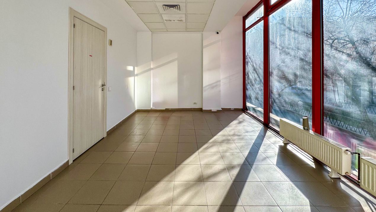 Spatiu de birouri | Piata Vitan | Utilitati incluse | Nu se aplica TVA