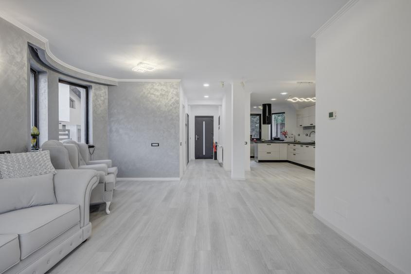 Vă propunem spre vânzare o vilă superbă cu 4 camere Prelungirea Ghencea - Latin