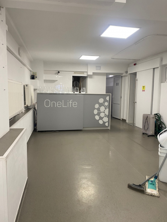 Vă propunem spre vânzare o clădire de birouri situată în zona Cotroceni