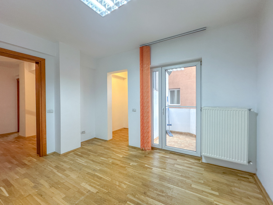 Comision 0, Obor - duplex, curte proprie - spatiu firmă/locuinta