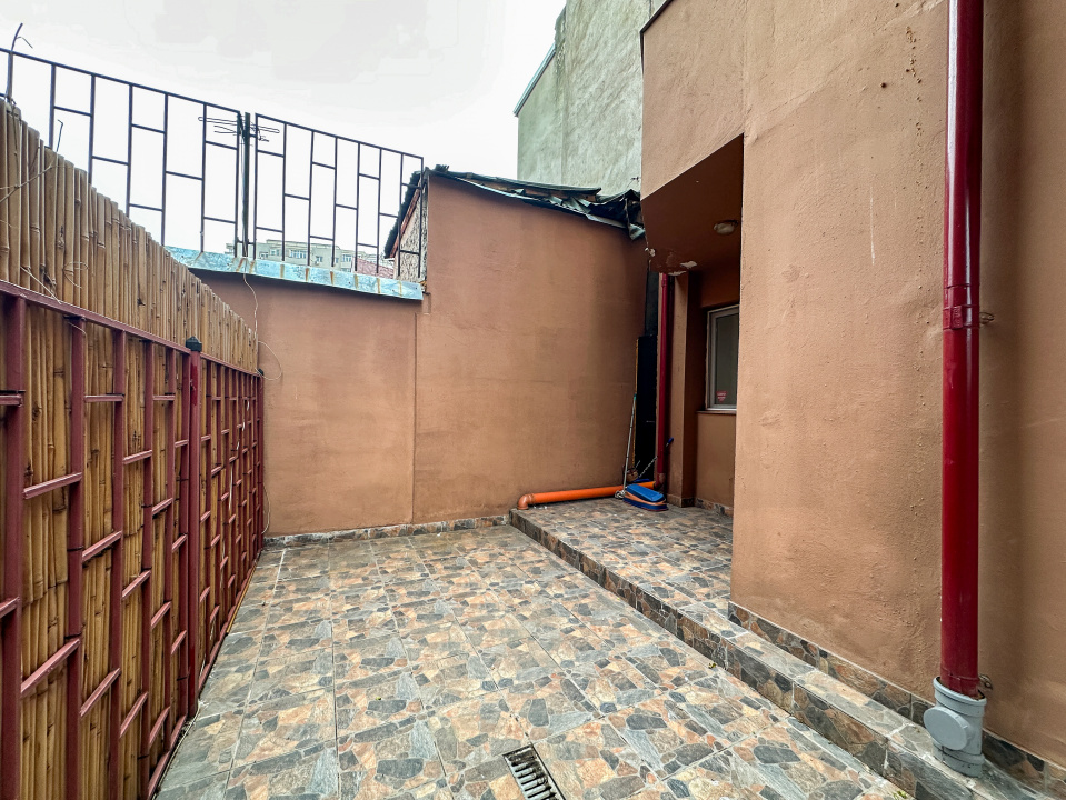 Comision 0, Obor - duplex, curte proprie - spatiu firmă/locuinta