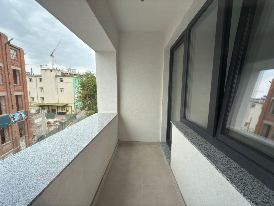 4 camere bloc nou, Zona Nerva Traian, Metrou Timpuri Noi