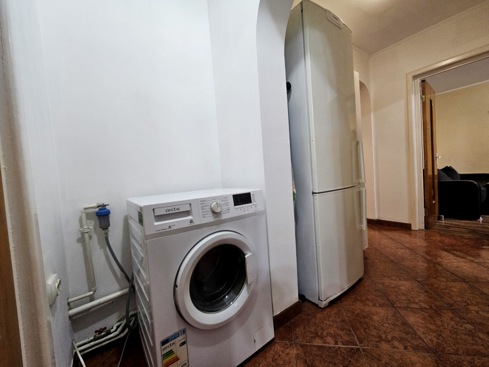 BERCENI - PIATA RESITA, 3 CAMERE 73 MP TOTAL, CENTRALA PROPRIE!