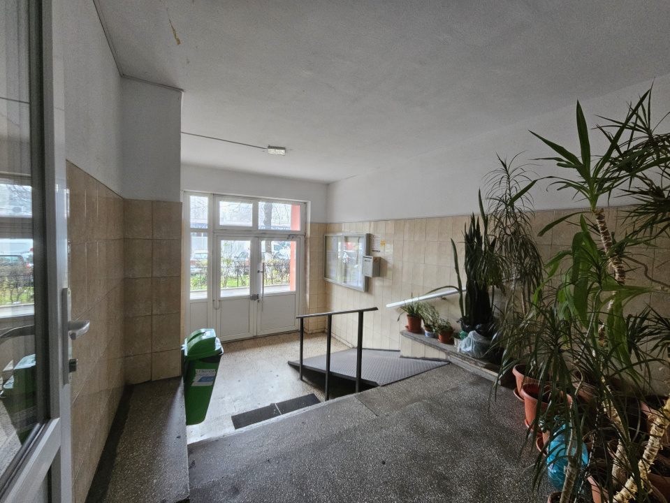 BERCENI - PIATA RESITA, 3 CAMERE 73 MP TOTAL, CENTRALA PROPRIE!