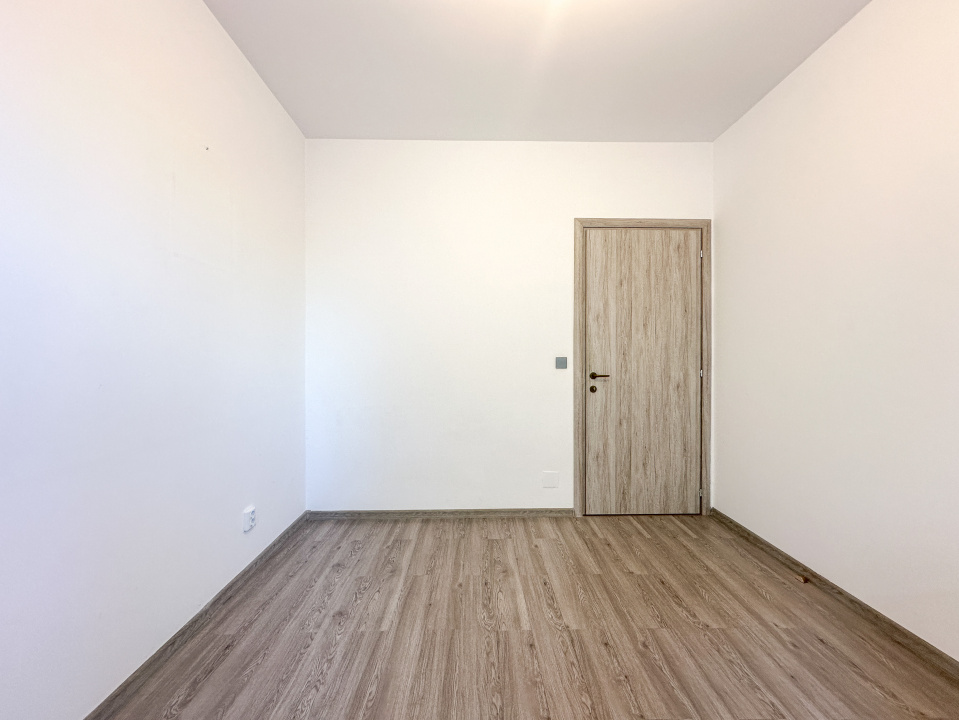 Cartierul Solar, Metalurgiei - ap. cu 3 camere + parcare, COMISION 0