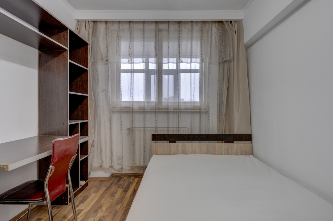 BERCENI – PIAȚA REȘIȚA, 3 CAMERE, 73 MP TOTAL, CENTRALA PROPRIE, LOC PARCARE!