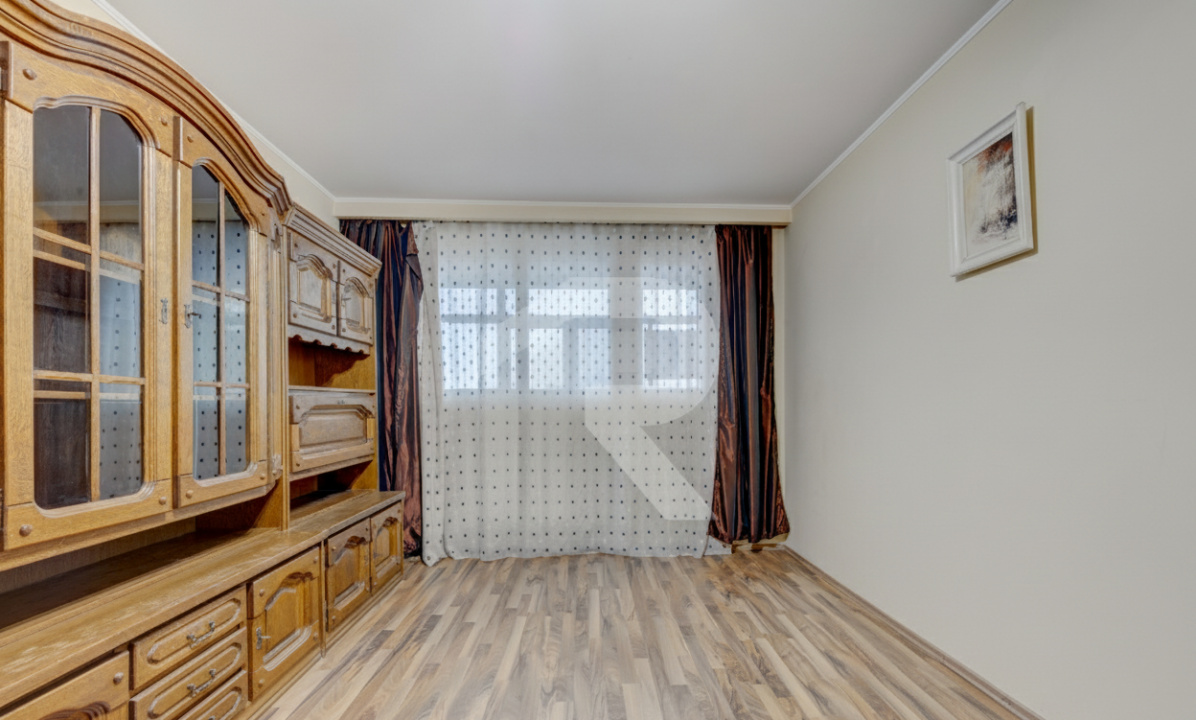 BERCENI – PIAȚA REȘIȚA, 3 CAMERE, 73 MP TOTAL, CENTRALA PROPRIE, LOC PARCARE!