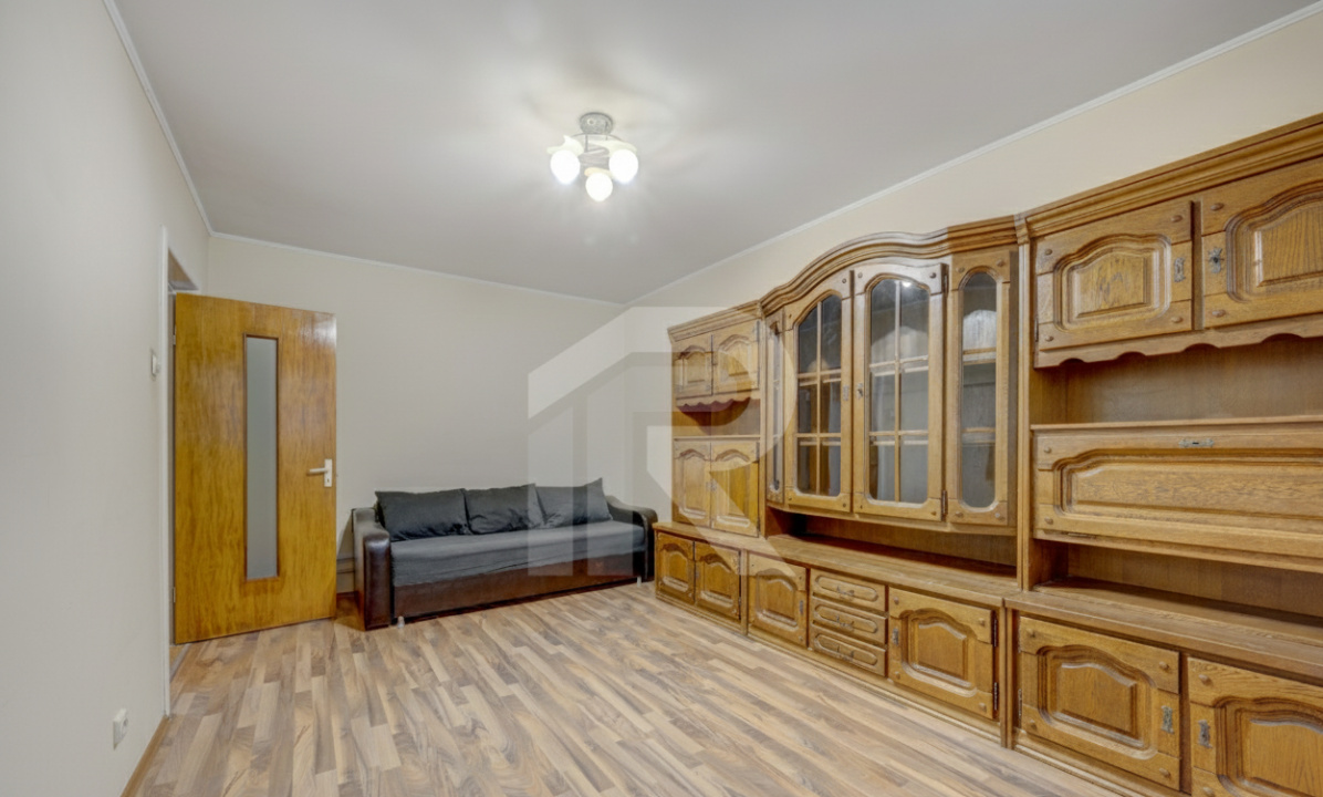 BERCENI – PIAȚA REȘIȚA, 3 CAMERE, 73 MP TOTAL, CENTRALA PROPRIE, LOC PARCARE!