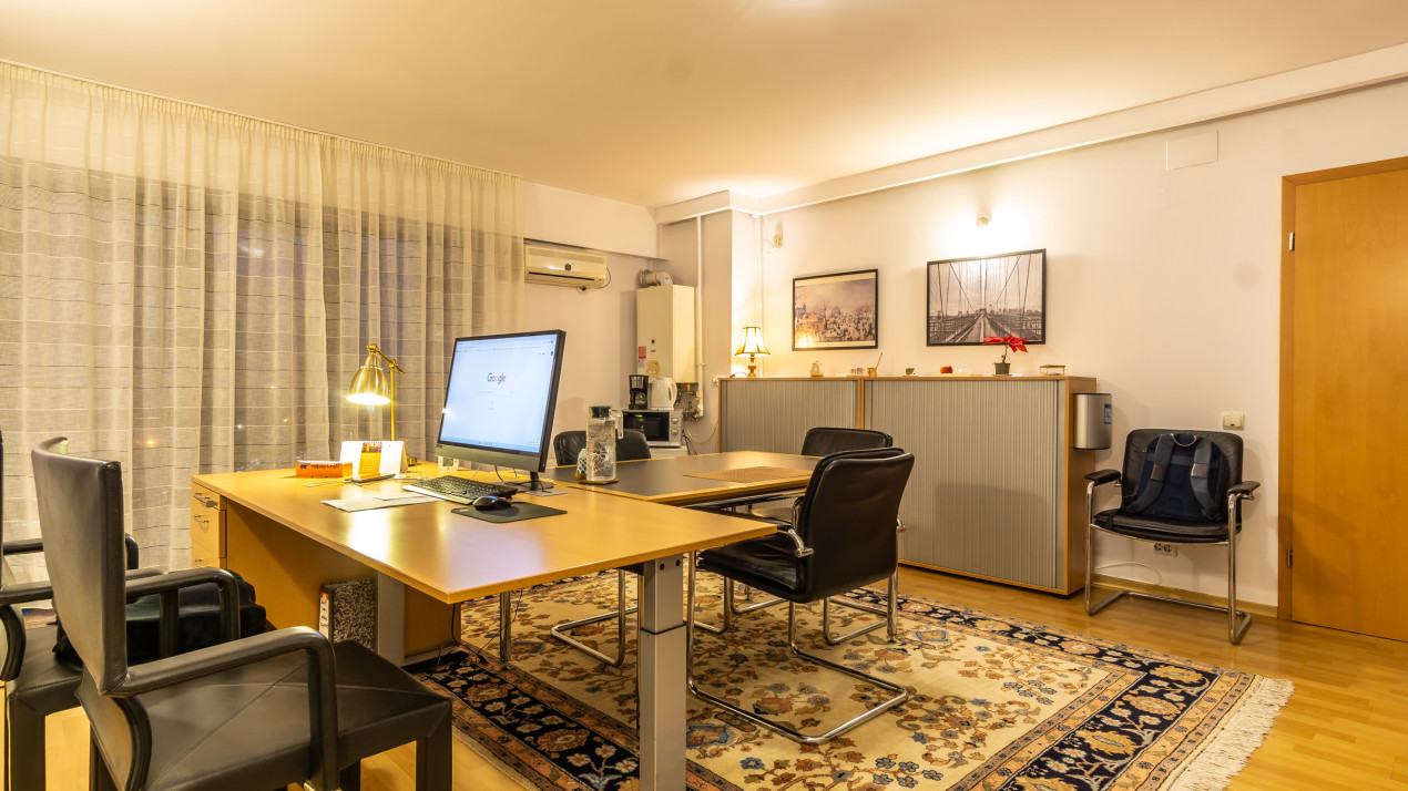 Spatiu birouri Mihalache -Turda in imobil mixt, 33 mp, centrala gaze proprie