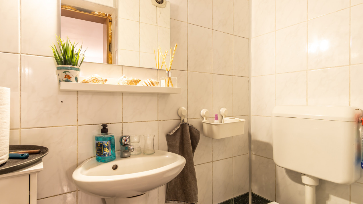 Spatiu birouri Mihalache -Turda in imobil mixt, 33 mp, centrala gaze proprie