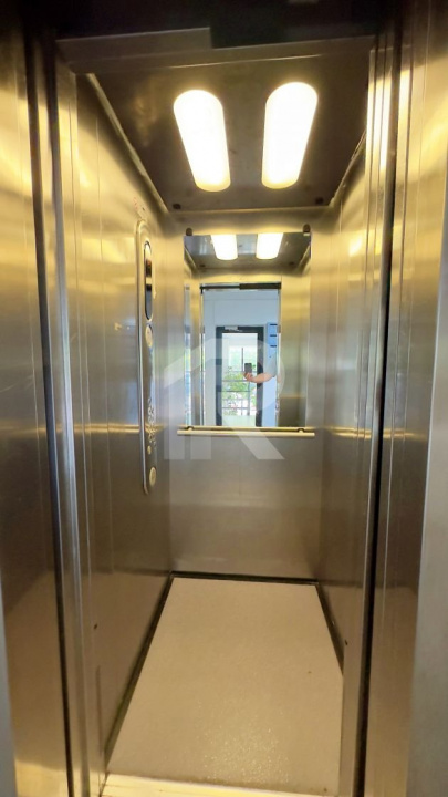 Spatiu birouri Mihalache -Turda in imobil mixt, 33 mp, centrala gaze proprie