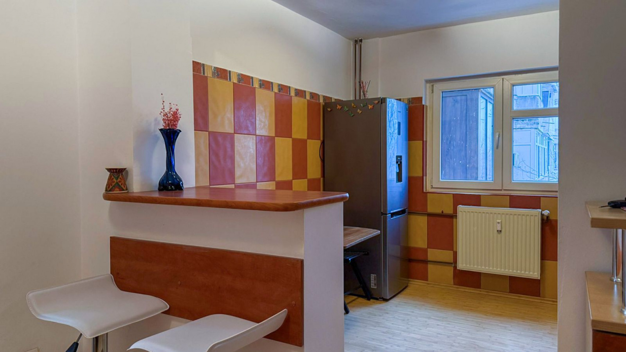 Apartament 2 camere , Zona Dristor
