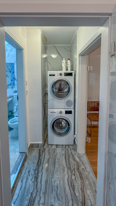 Apartament 2 camere, Titan