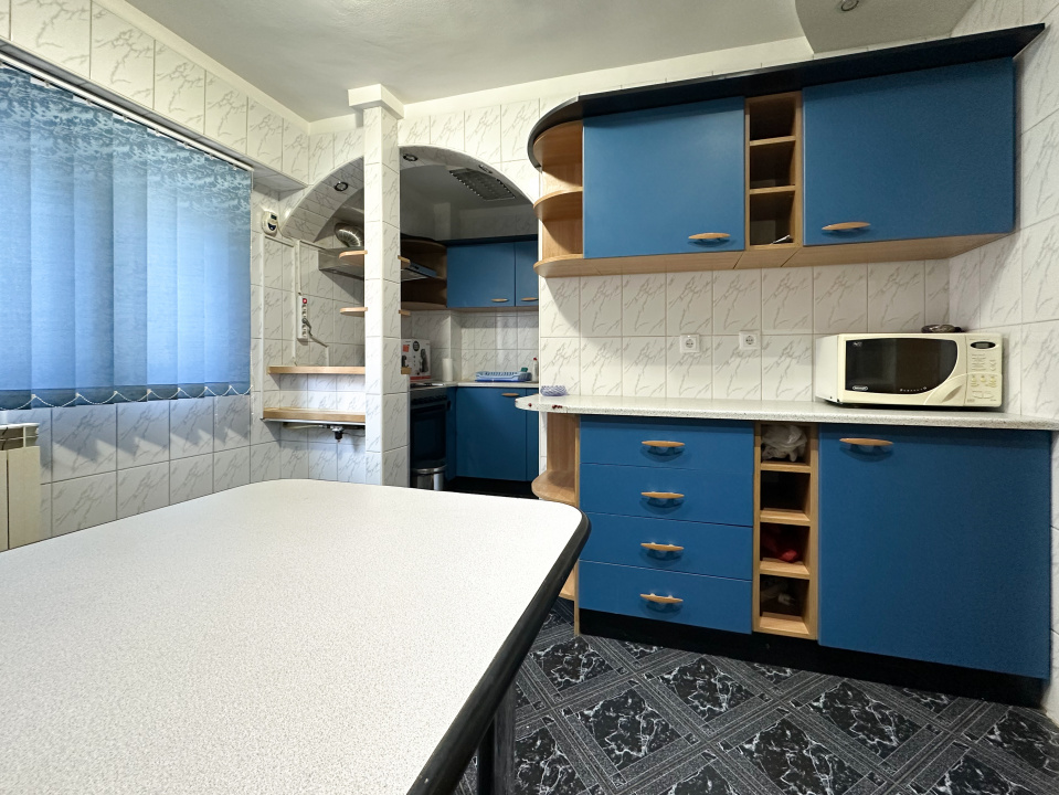 Prestanță în inima capitalei cu vedere la Dâmbovița, langa Metrou