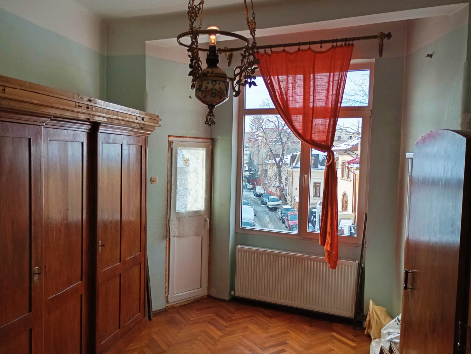 Apartament, 3 camere, Bucuresti / Unirii / Piata Sfantu Stefan. 185.000 Euro