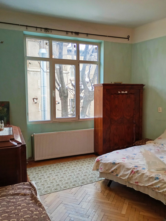 Apartament, 3 camere, Bucuresti / Unirii / Piata Sfantu Stefan. 185.000 Euro
