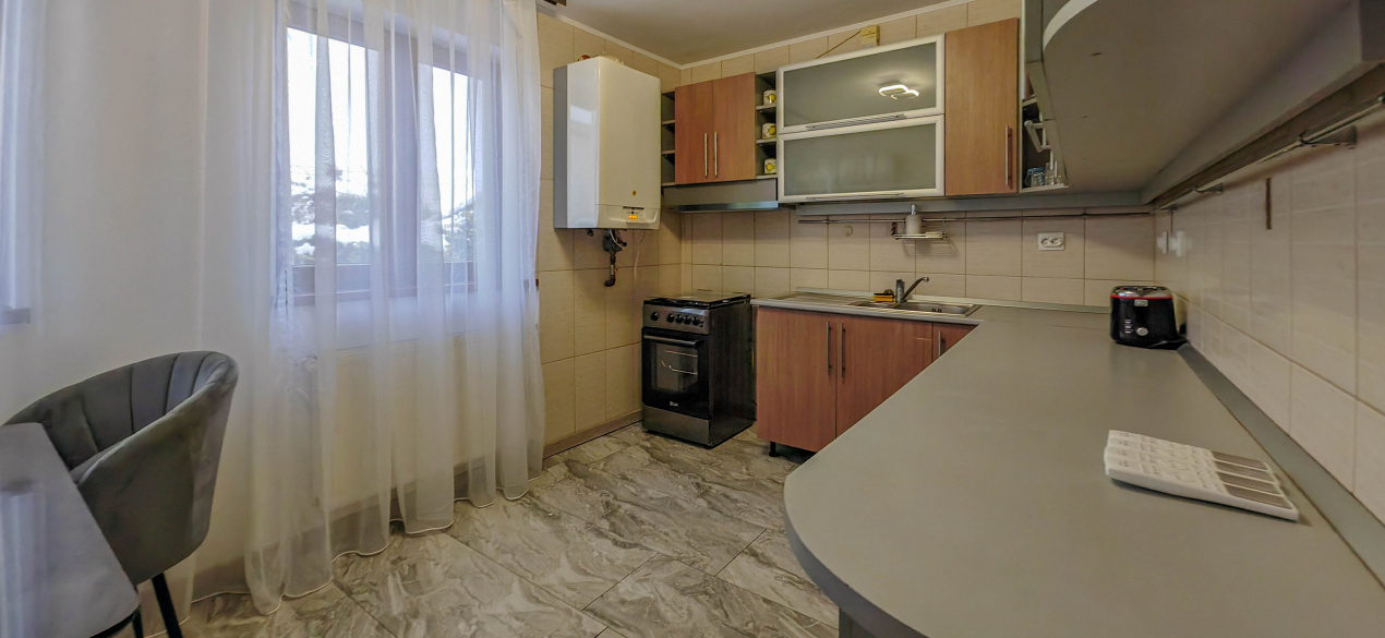 Casă 5 camere renovată 2025, curte+parcare, Rahova