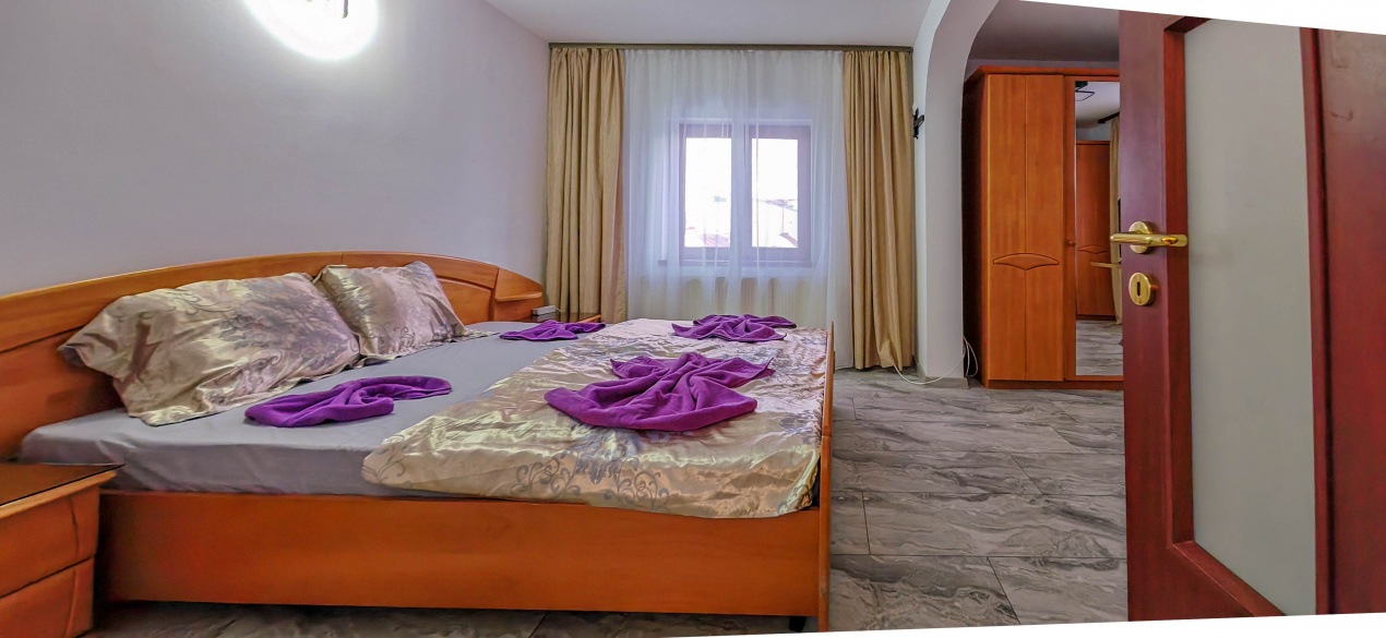 Casă 5 camere renovată 2025, curte+parcare, Rahova