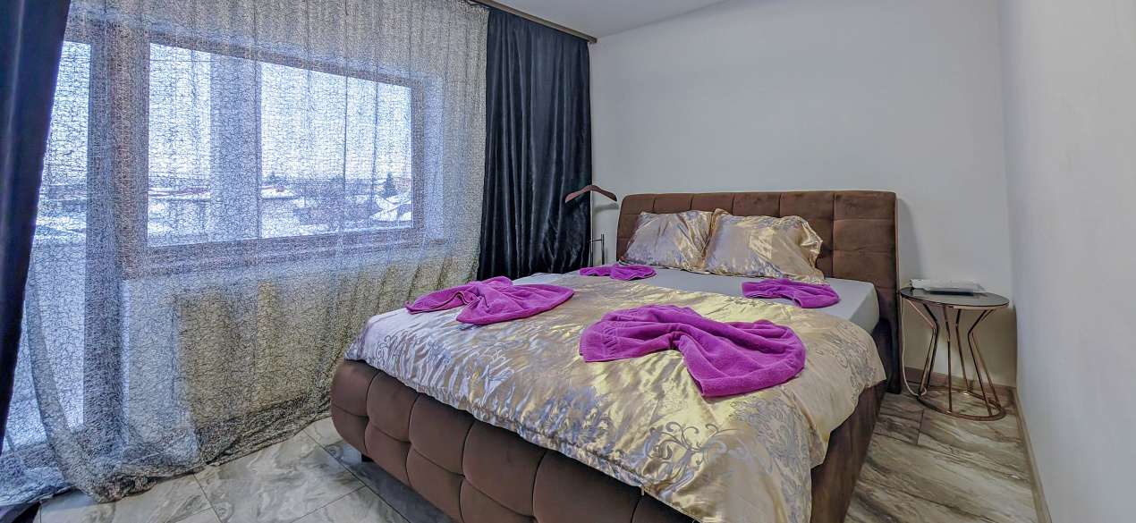 Casă 5 camere renovată 2025, curte+parcare, Rahova