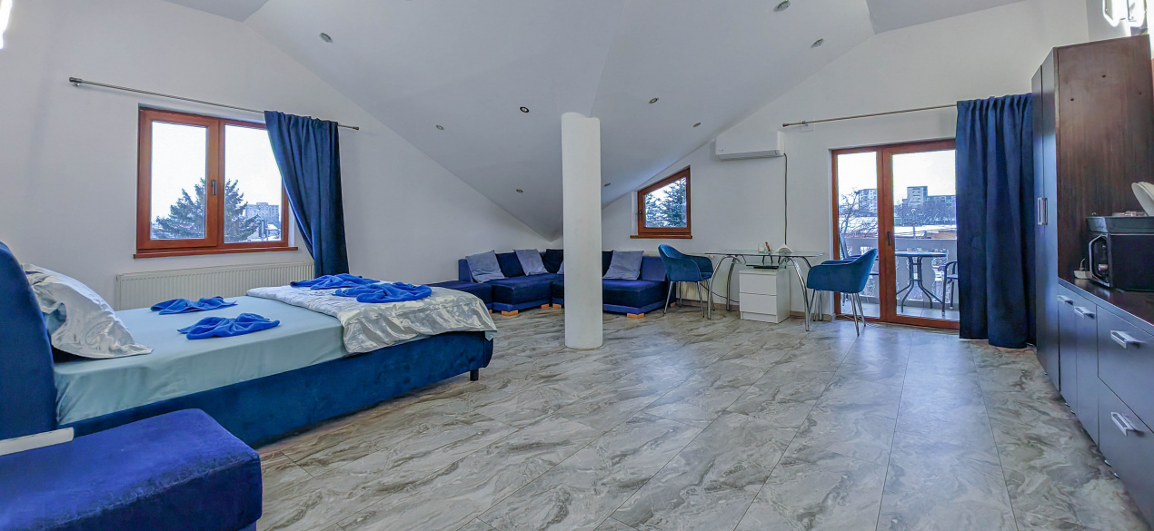 Casă 5 camere renovată 2025, curte+parcare, Rahova