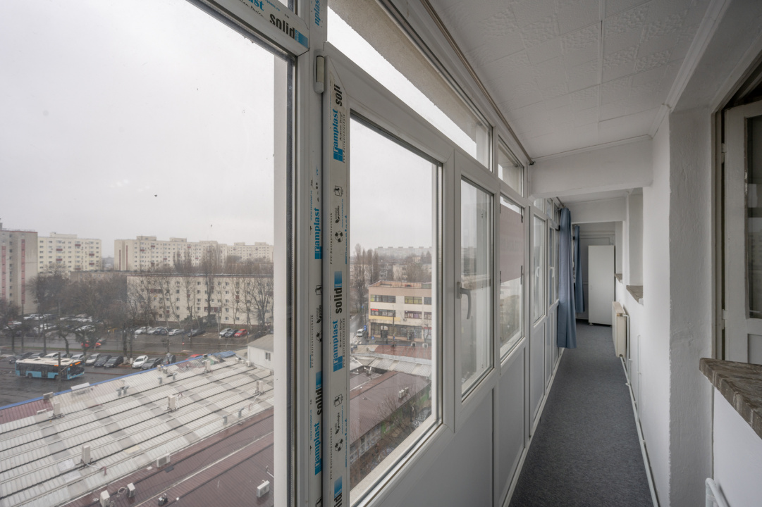 BERCENI – PIAȚA REȘIȚA, 3 CAMERE, 73 MP TOTAL, CENTRALA PROPRIE, LOC PARCARE!