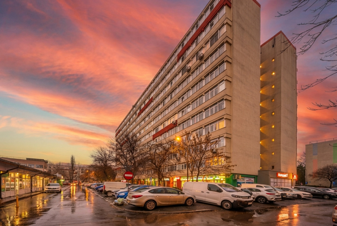 PIAȚA REȘIȚA, 3 CAMERE, 75 MP TOTAL, CENTRALA PROPRIE, LOC PARCARE!