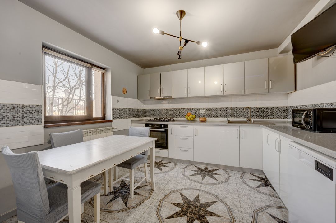 BERCENI – MACULUI, CASA 112 MP UTILI, LOT 320 MP!