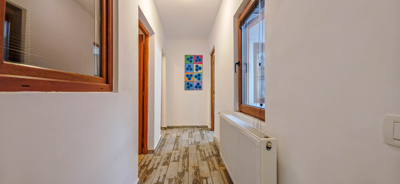 Spațiu Birouri în Casă Renovată 1930 | Basarab - Gara de Nord | 5 Camere + Curte