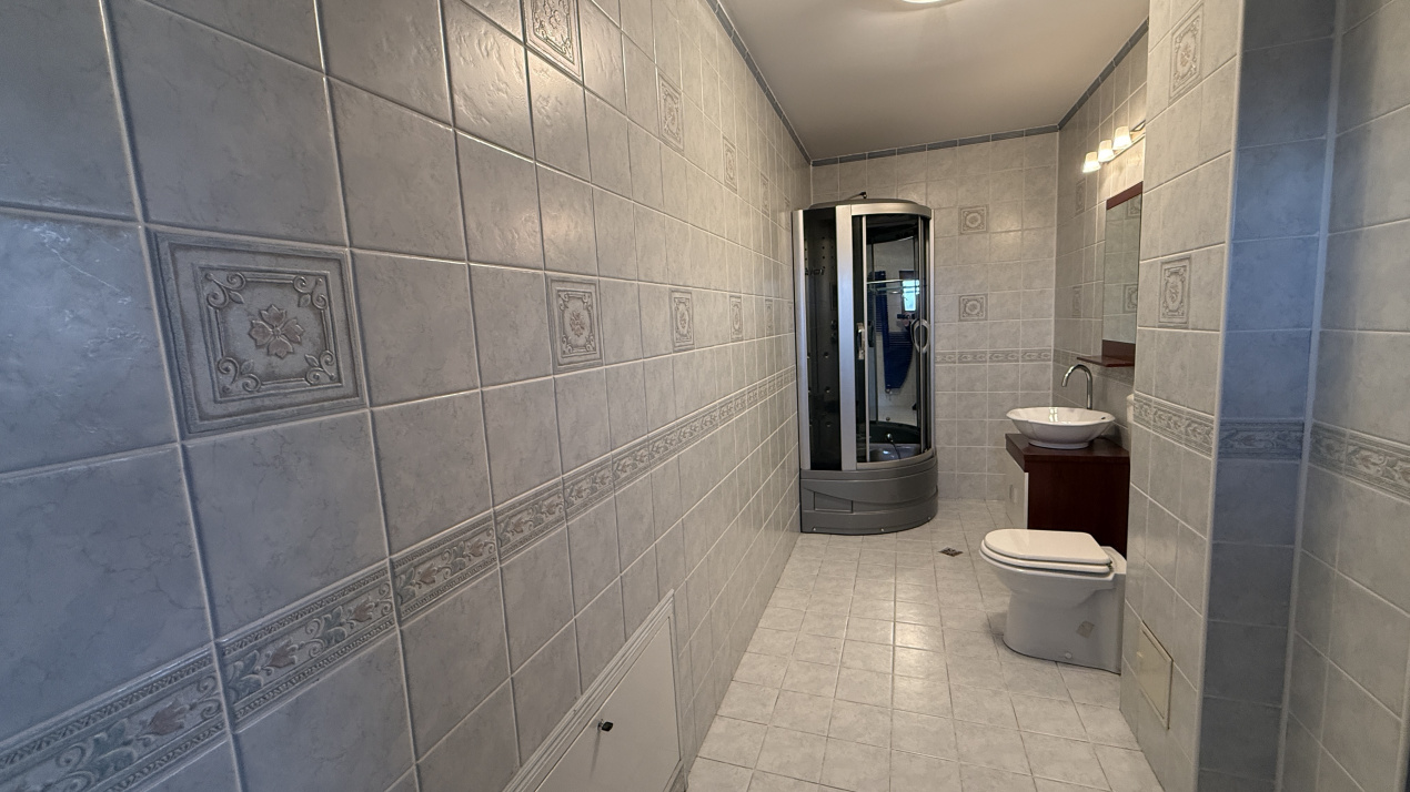 Vila premium, oportunitate rara in zona Eroii Revolutiei, Bulevardul Pieptanari