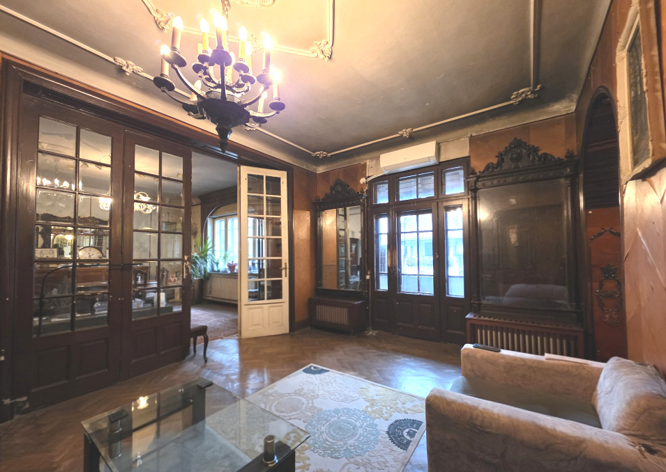 Apartament in Vila, 5 camere,  Alexandru Philippide 4, de renovat