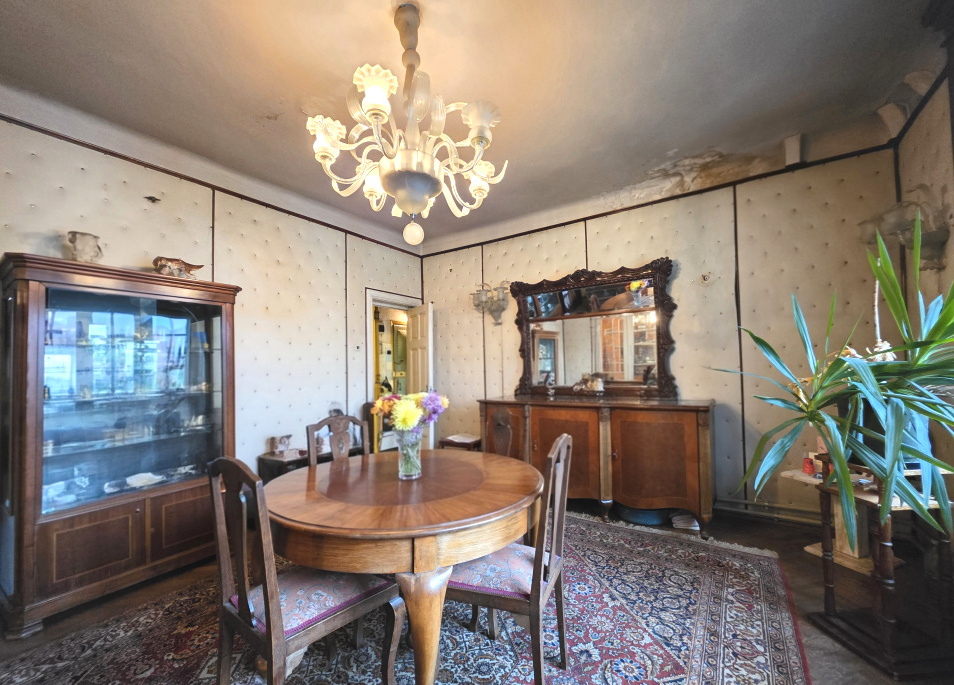 Apartament in Vila, 5 camere,  Alexandru Philippide 4, de renovat