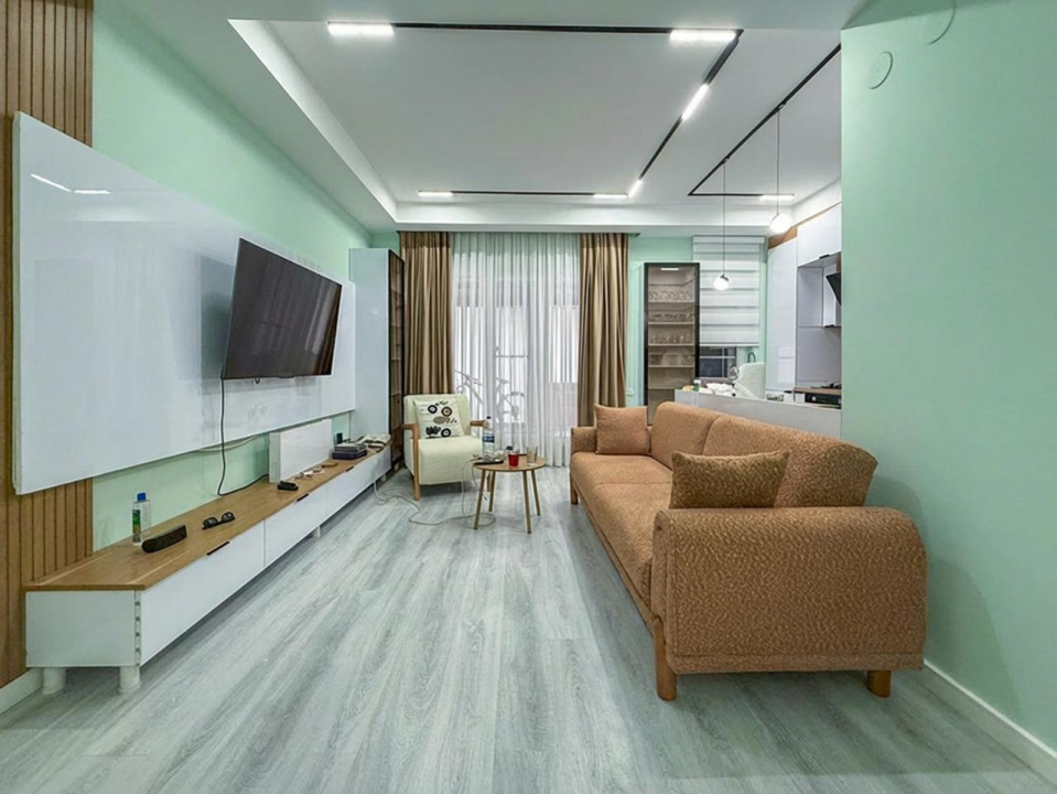 Apartament Deosebit, De Vanzare, cu grădină proprie, în Complexul Rezidenț