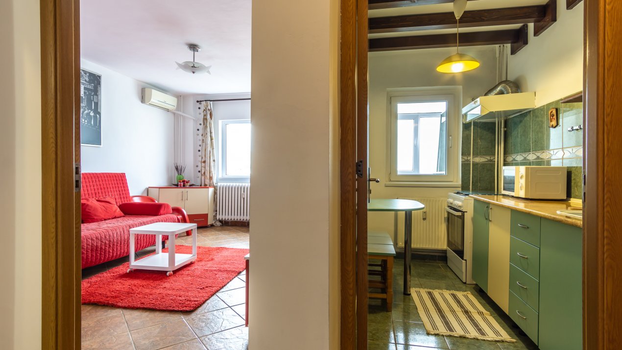 Banu Manta 18, 0% Comision, Pet Friendly, bloc 1986, 9/10, mobilata si utilata