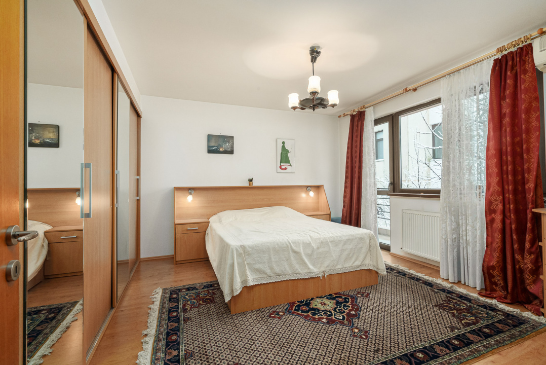 Vila de inchiriat Mogosoaia - 4 dormitoare