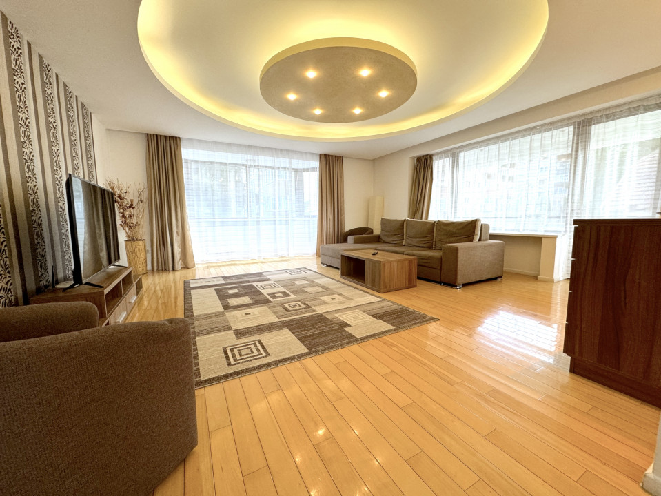 Apartament Spatios intr-o cladire cu Autorizatie ISU- 800 ml de Partie Ski